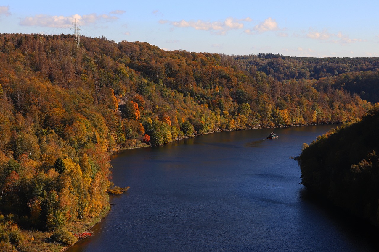 découvrez thales, un leader mondial des hautes technologies spécialisé dans l’aérospatial, la défense, la sécurité et le numérique. explorez ses solutions innovantes pour un monde plus sûr.